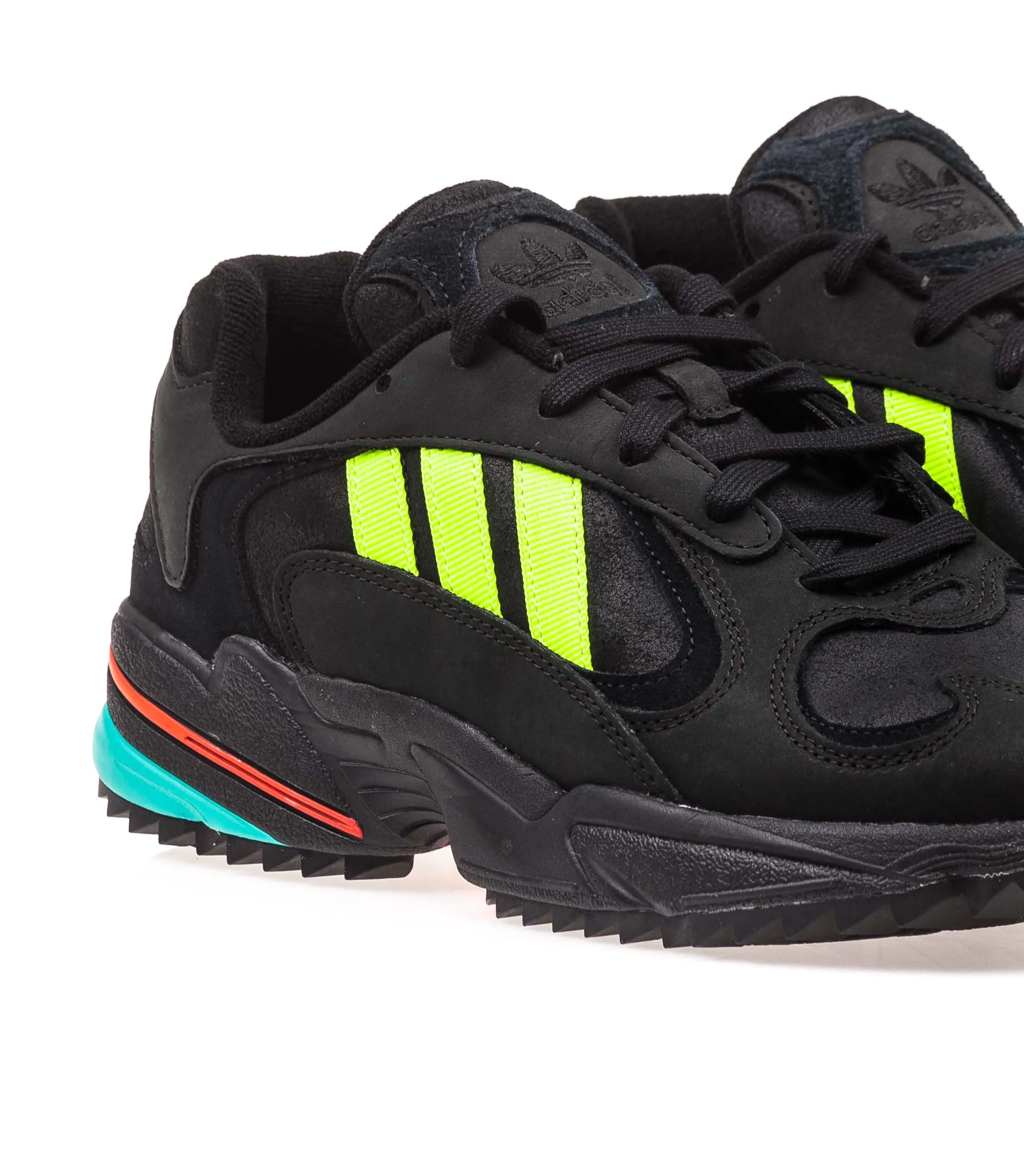 Adidas Yung-1 Trail Scarpe Nere Giallo