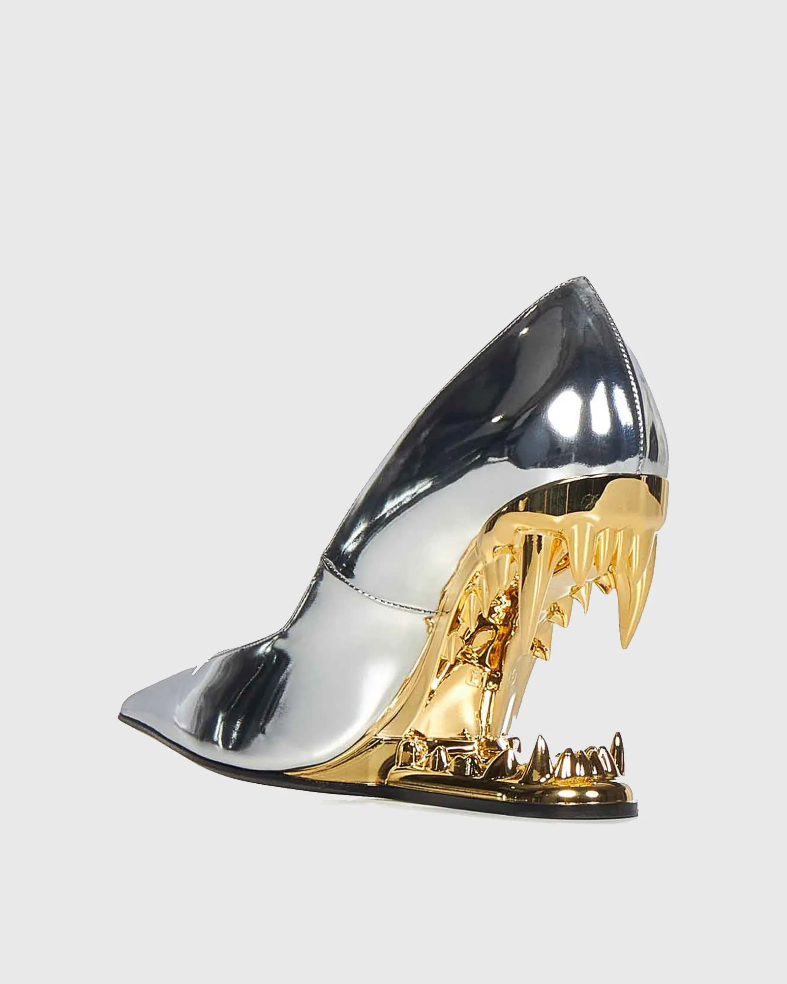 Antonia Wolf Tooth Pumps In Silver