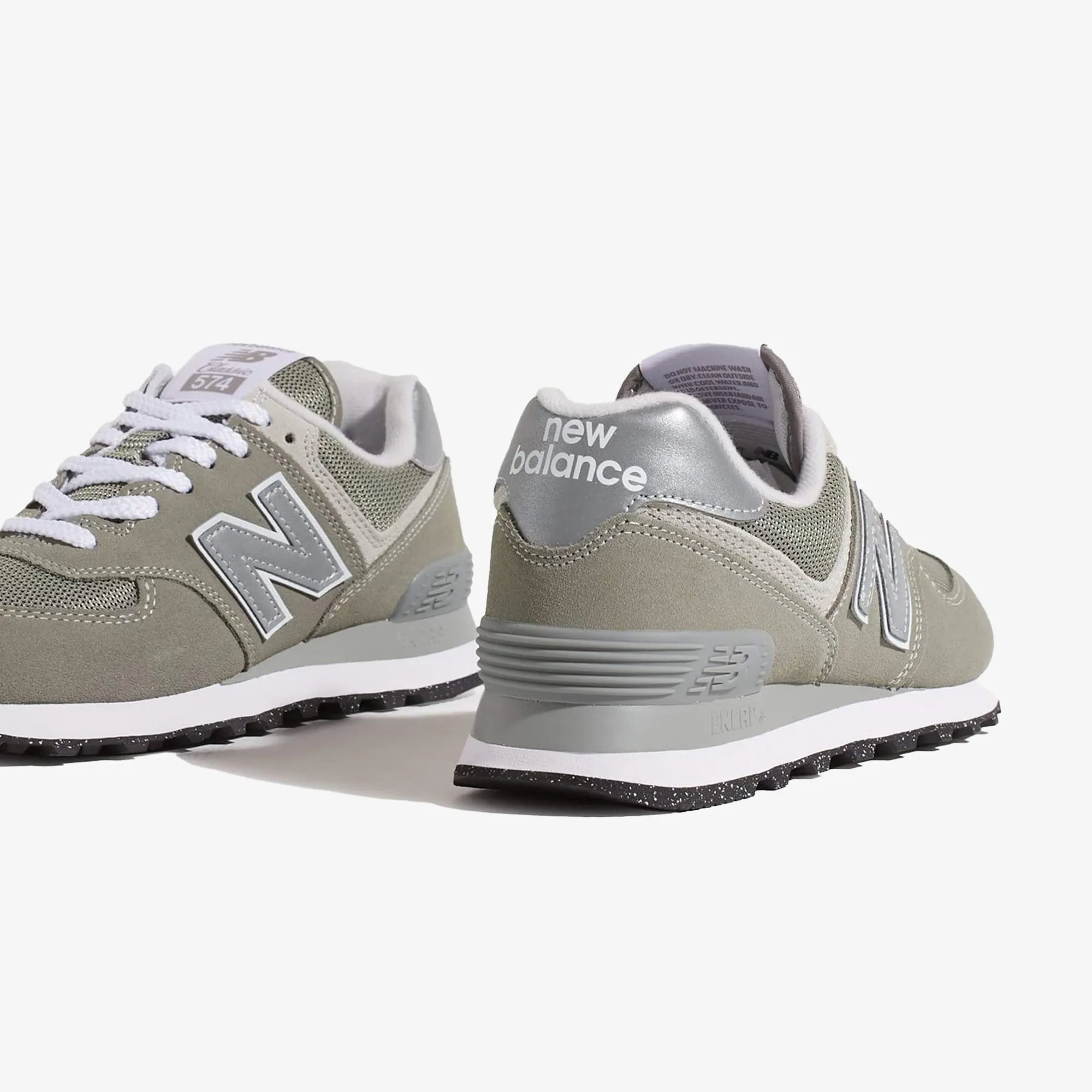 New Balance | WMN'S 574 { GREY/WHITE
