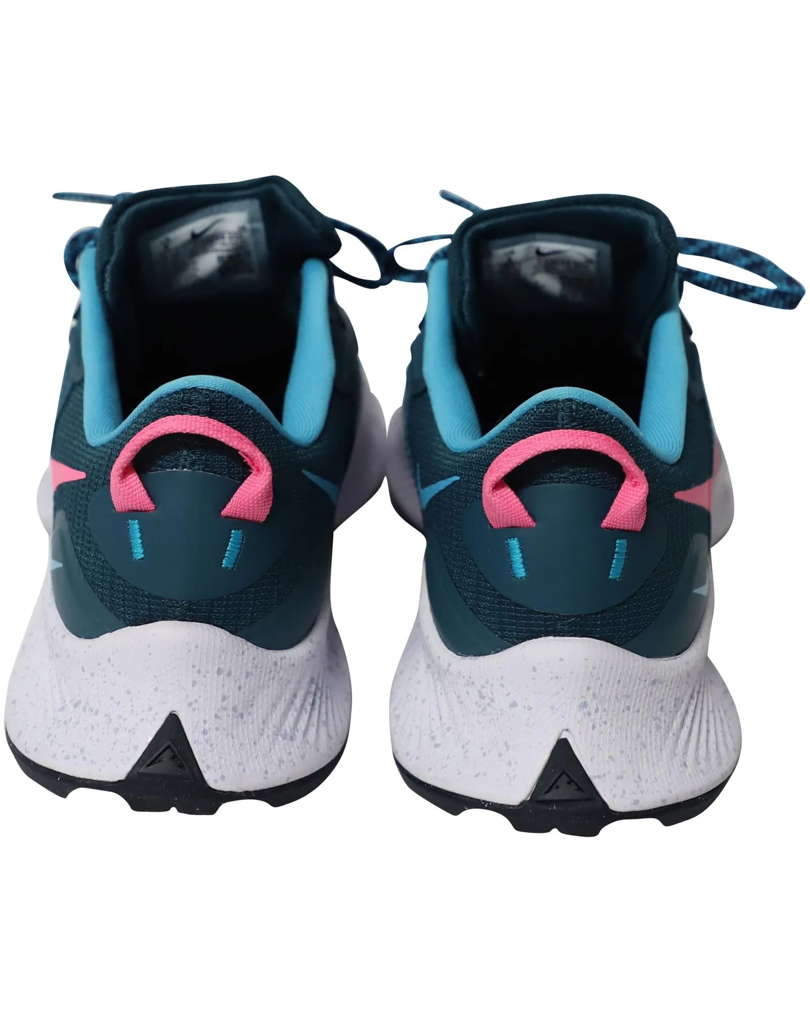 Nike Pegasus Trail 3 with Tough Traction for Off-Road Run