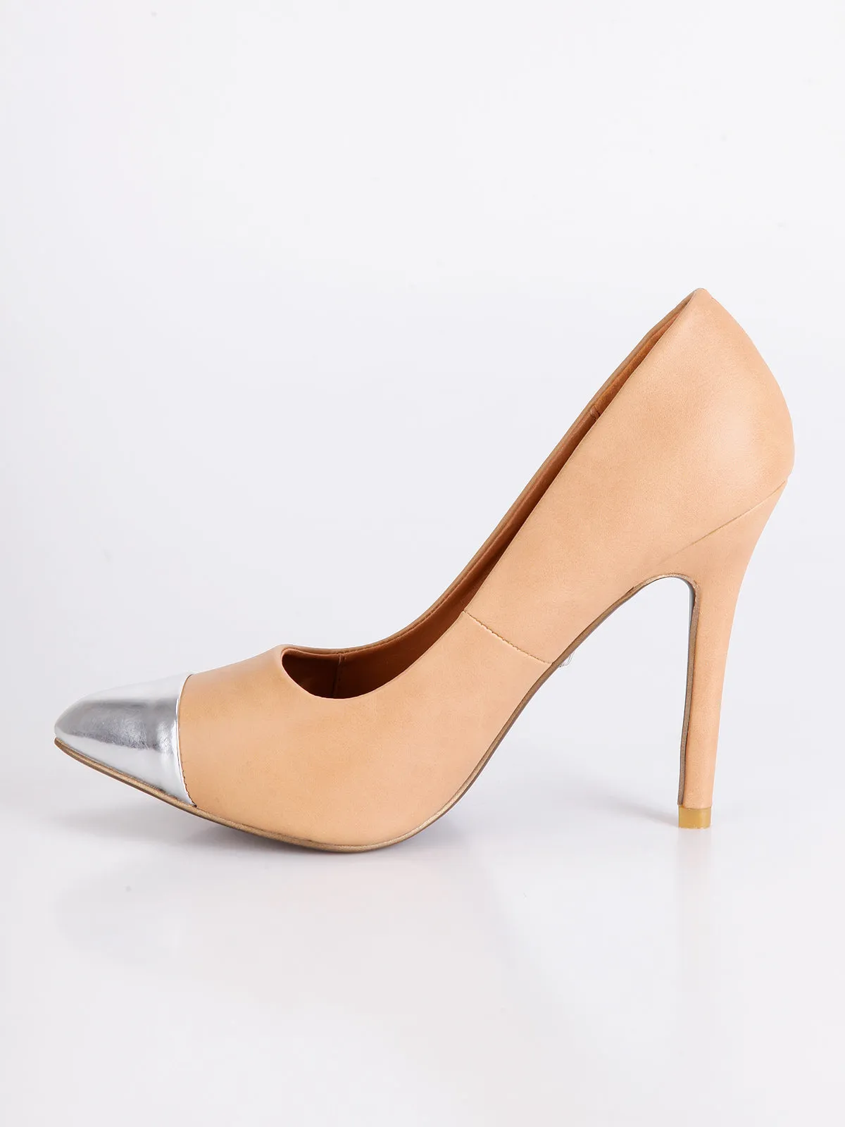 Pumps pointed toe
