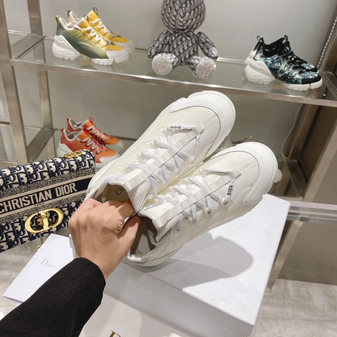SE887 DR D-Connect Sneaker / Size5-10