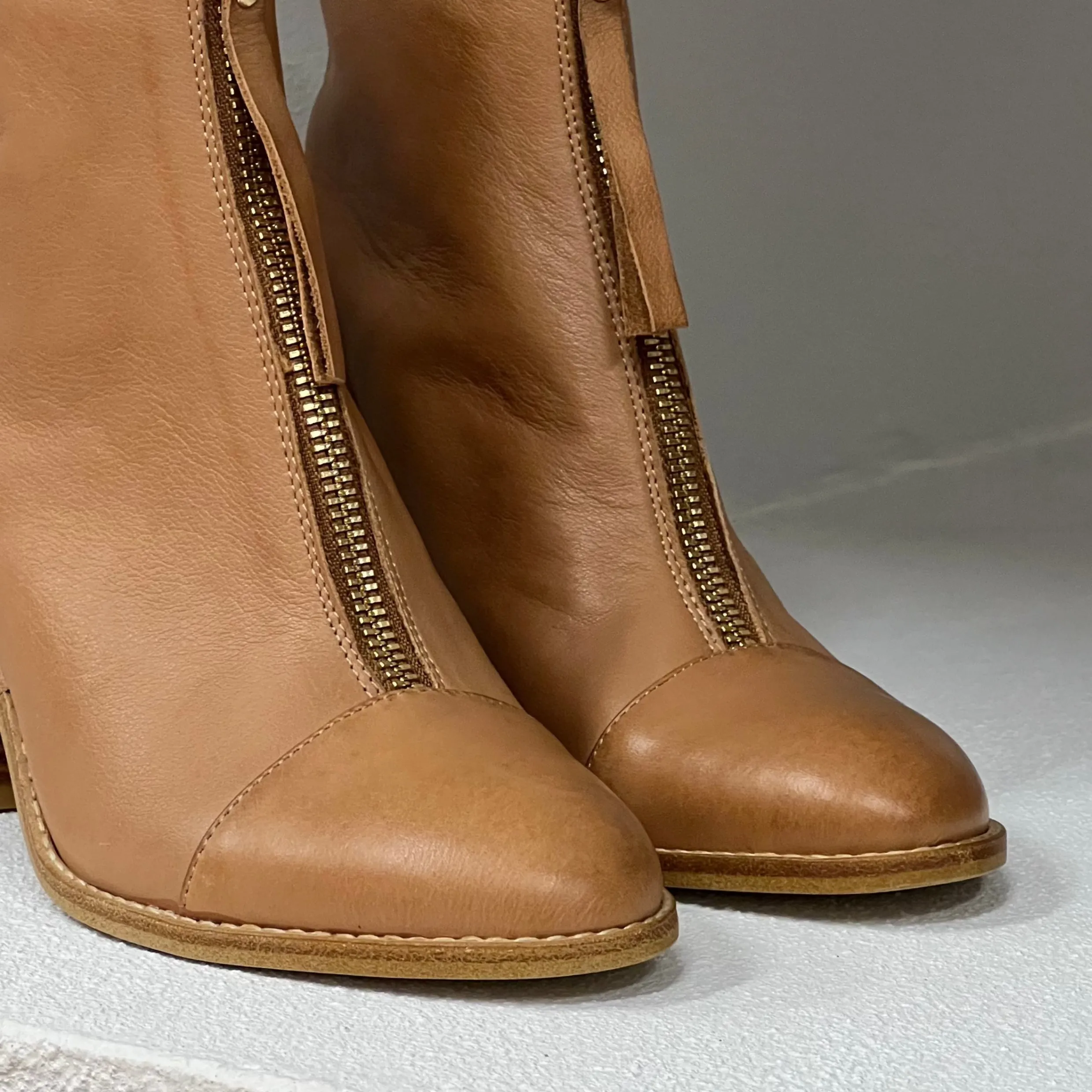 Tusly Leather Boot- Tan