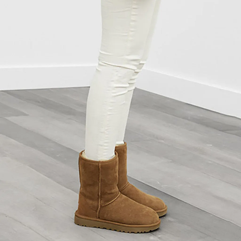 UGG Women's Classic Short II in Chocolate