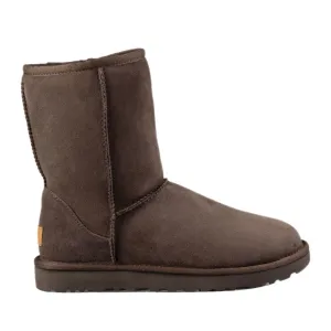 UGG Women's Classic Short II in Chocolate