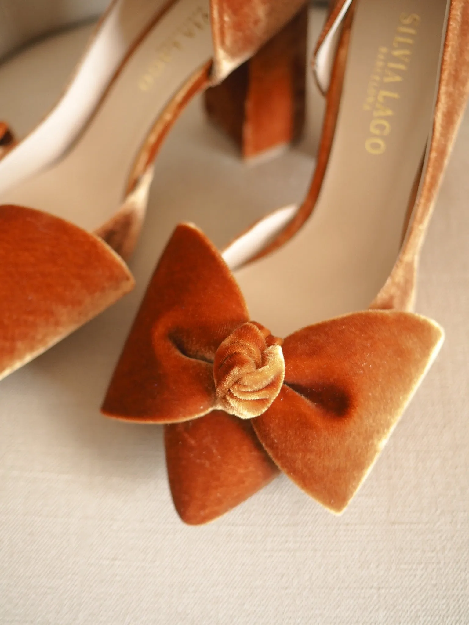 Valentina 8 caramel